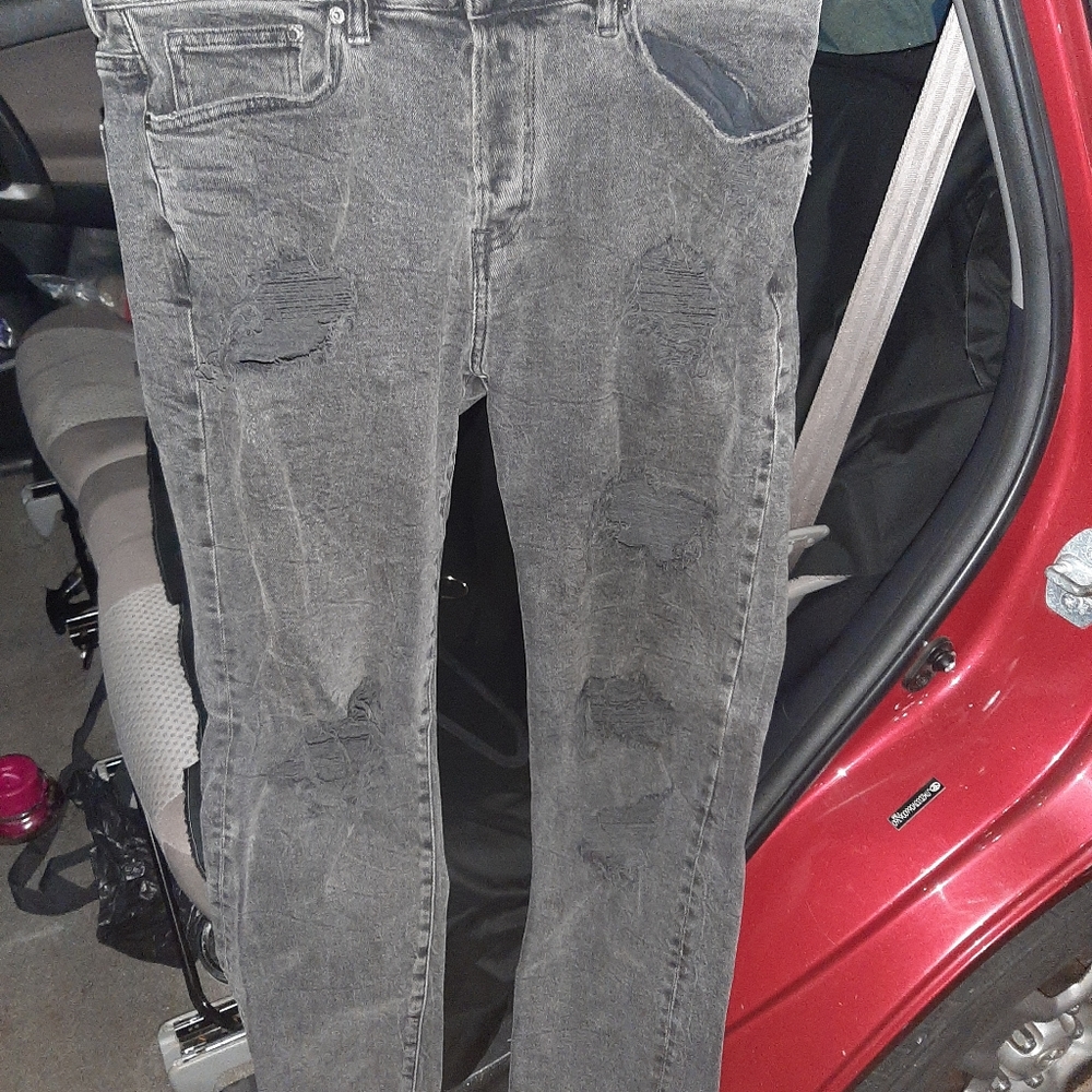 Grey Denim Ripped Jeans with Button fly no stains